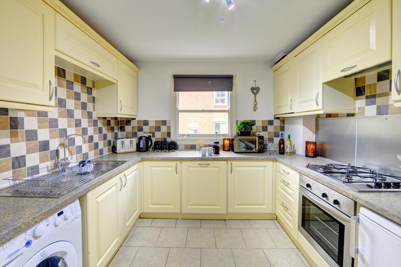 Beautiful Victorian 2 Bedroom Flat Лестер Екстер'єр фото