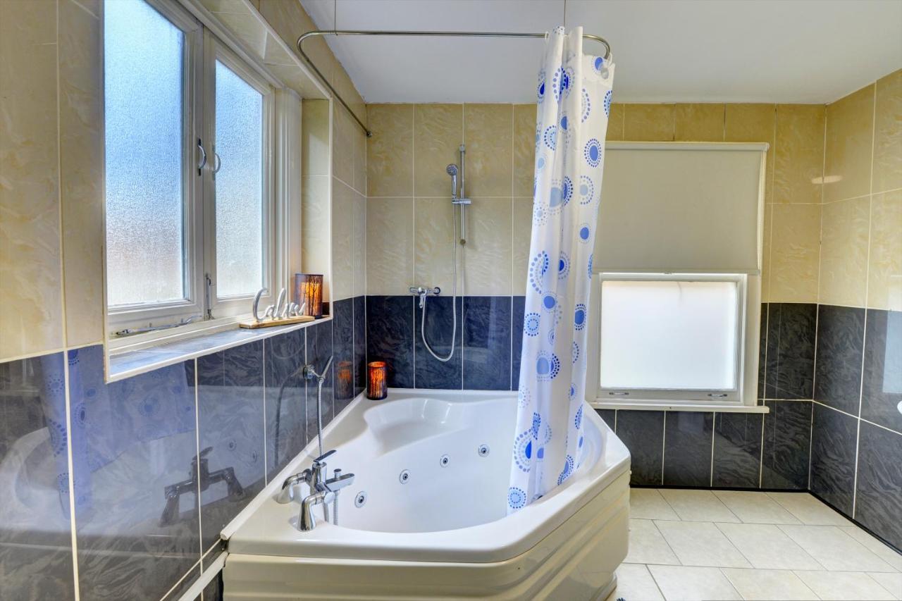 Beautiful Victorian 2 Bedroom Flat Лестер Екстер'єр фото